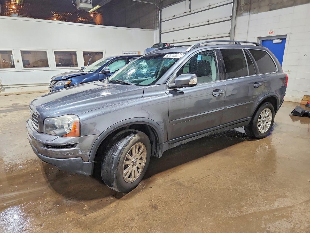 Photo of the 2008 VOLVO XC90 3.2