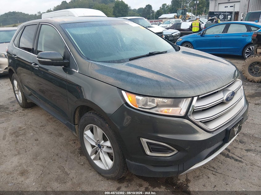 Photo of the 2015 FORD EDGE SEL