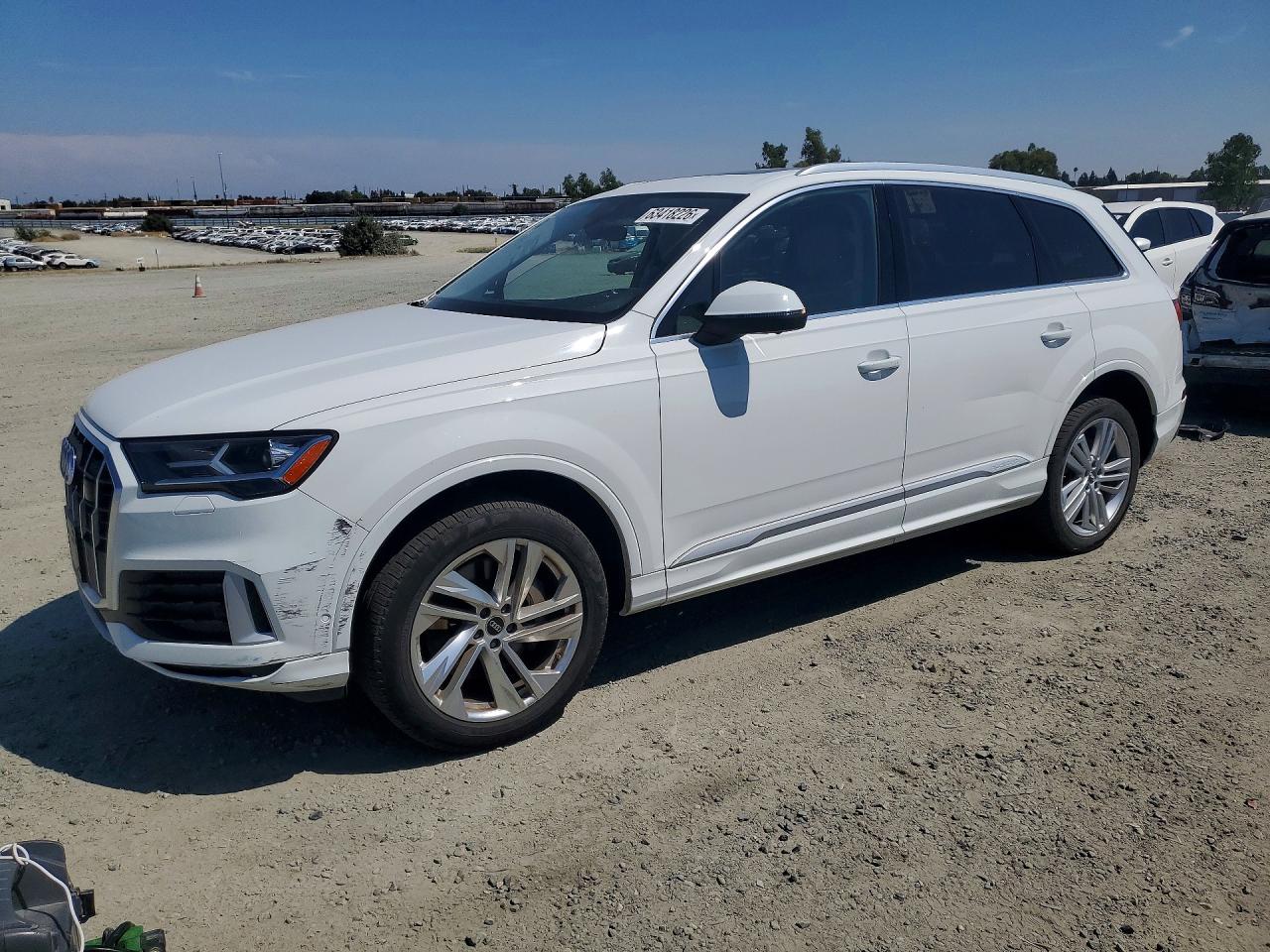 Photo of the 2023 AUDI Q7 PREMIUM