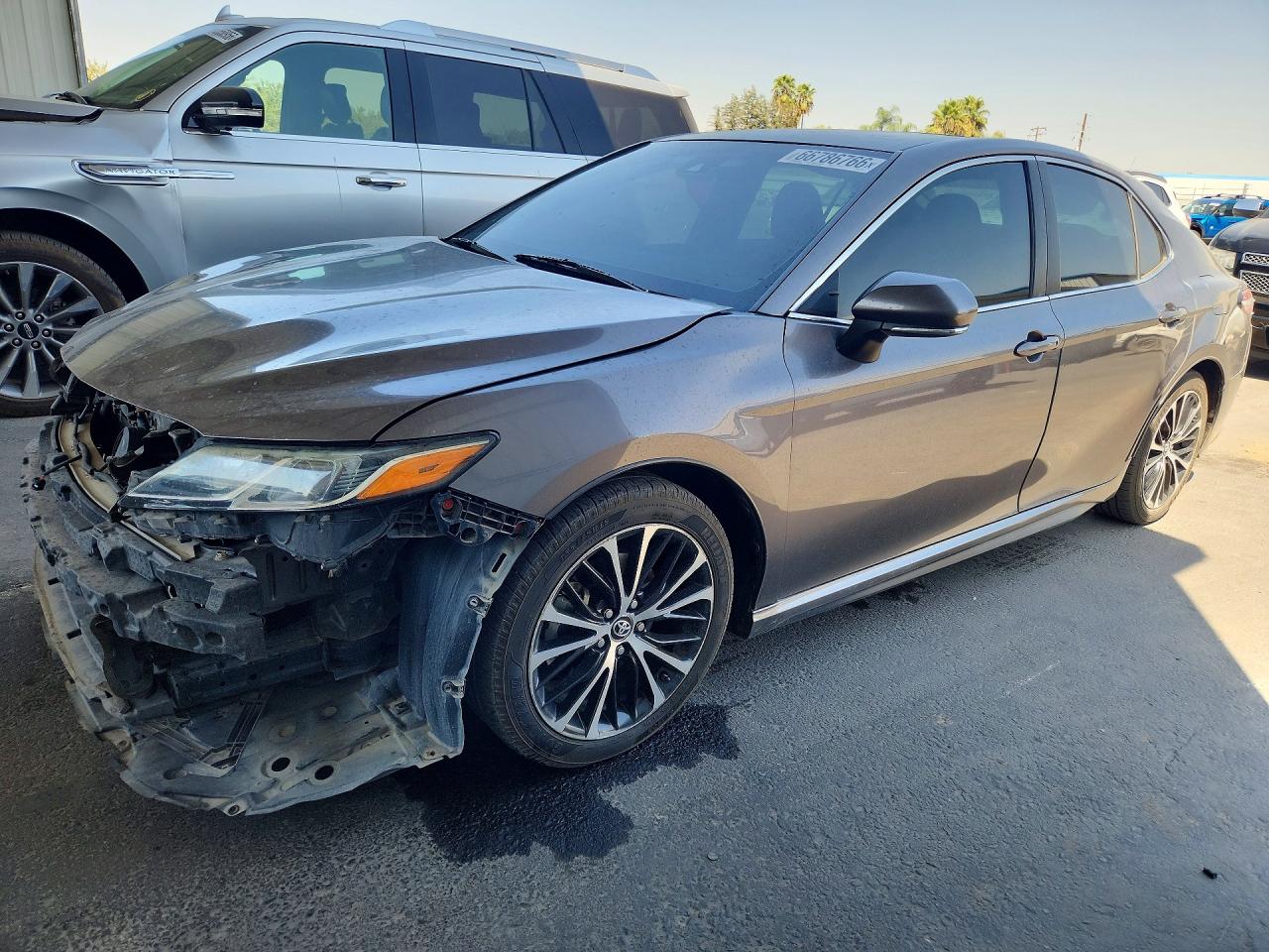 Photo of the 2018 TOYOTA CAMRY SE