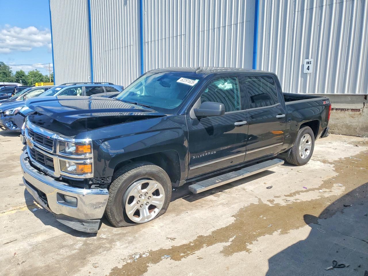 Photo of the 2014 CHEVROLET SILVERADO K1500 LT