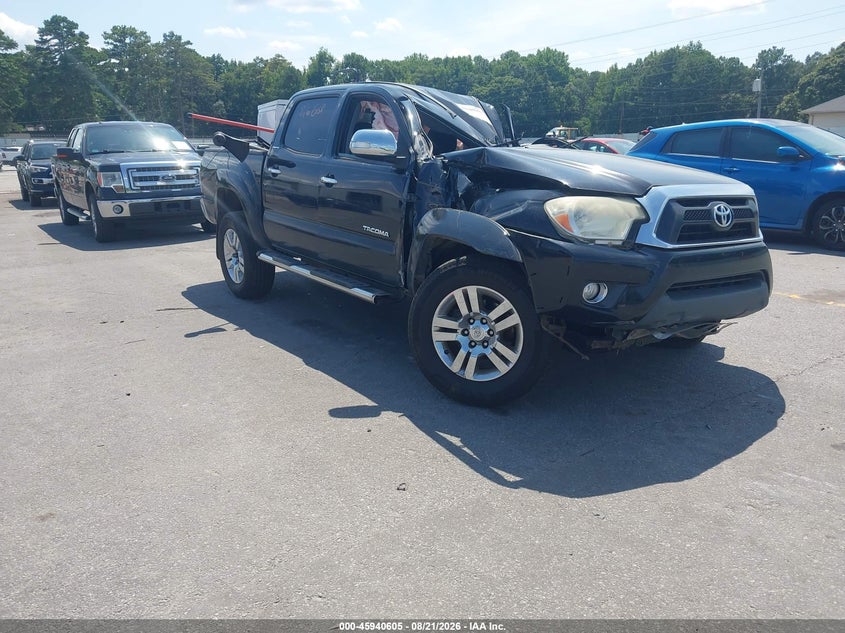 Photo of the 2013 TOYOTA TACOMA PRERUNNER V6