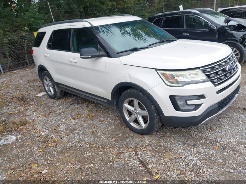 Photo of the 2016 FORD EXPLORER XLT