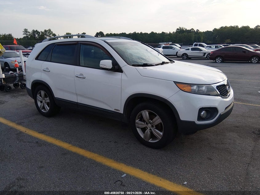Photo of the 2013 KIA SORENTO EX V6