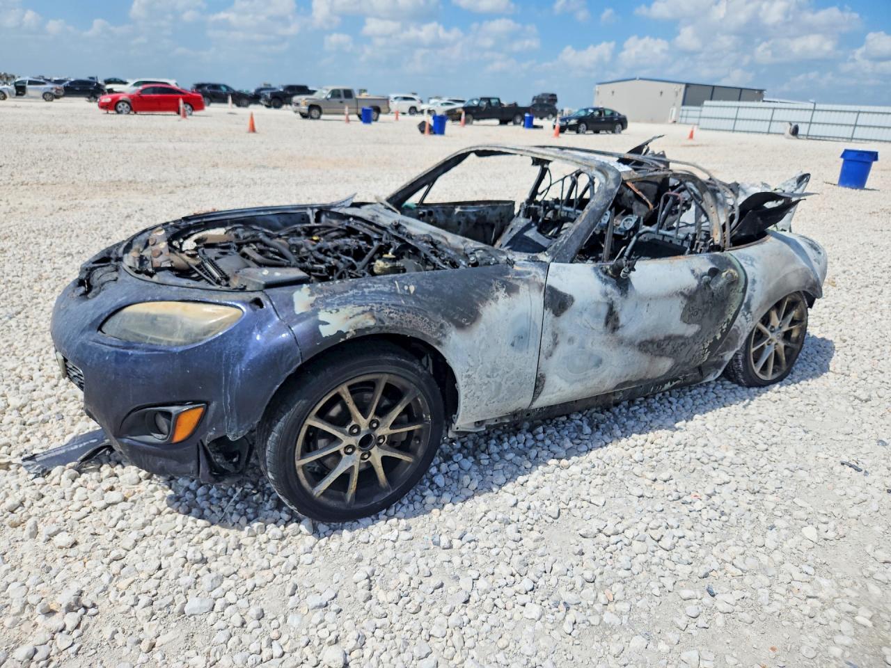 Photo of the 2011 MAZDA MX-5 MIATA