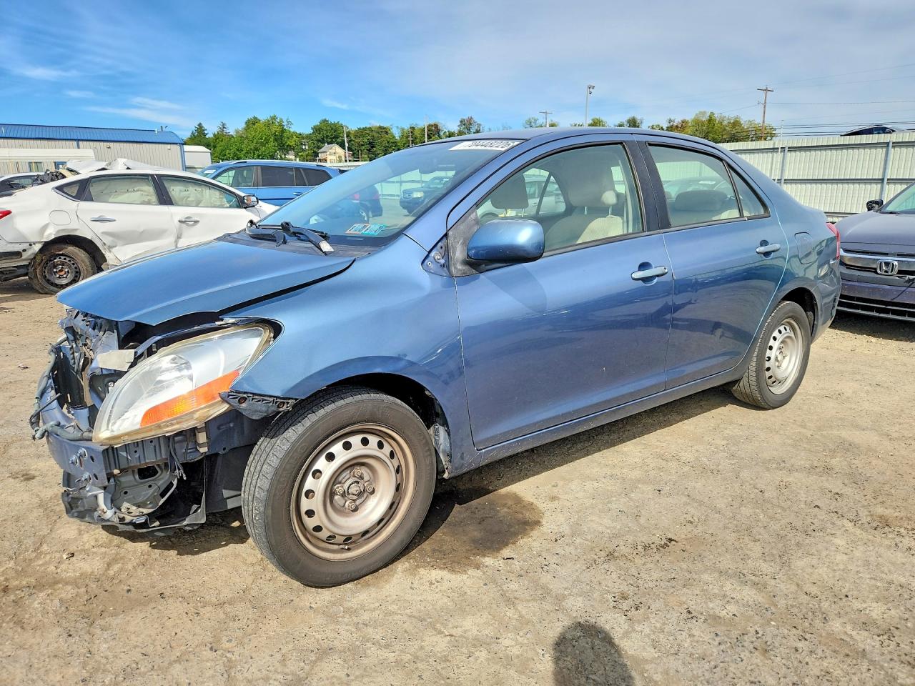 Photo of the 2007 TOYOTA YARIS BASE
