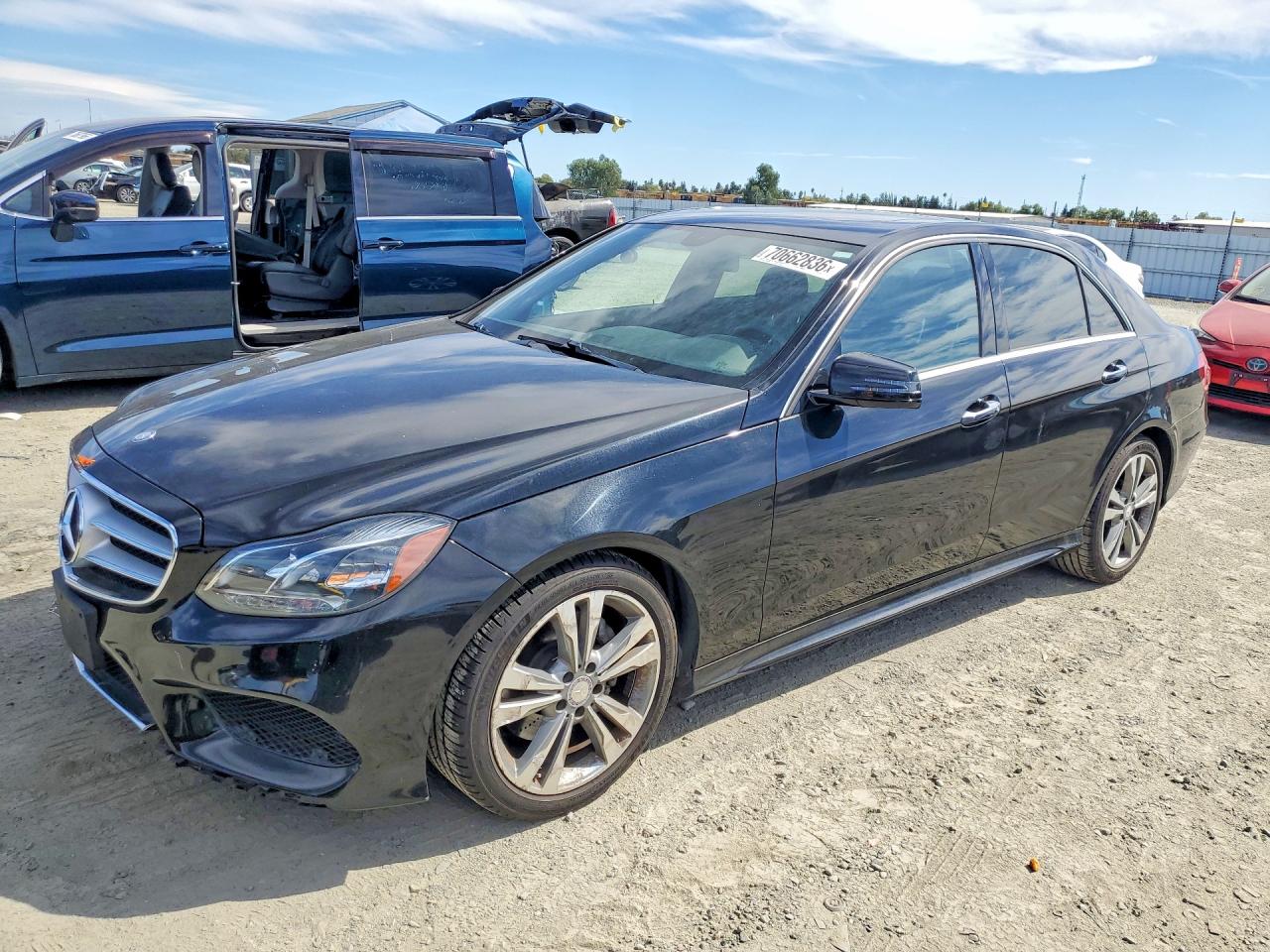 Photo of the 2014 MERCEDES-BENZ E 350