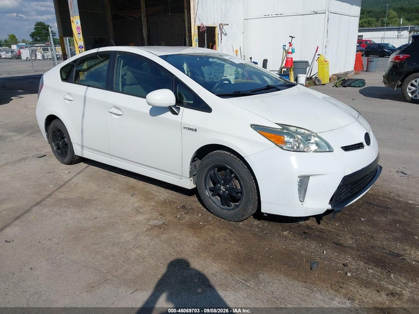 Photo of the 2013 TOYOTA PRIUS TWO