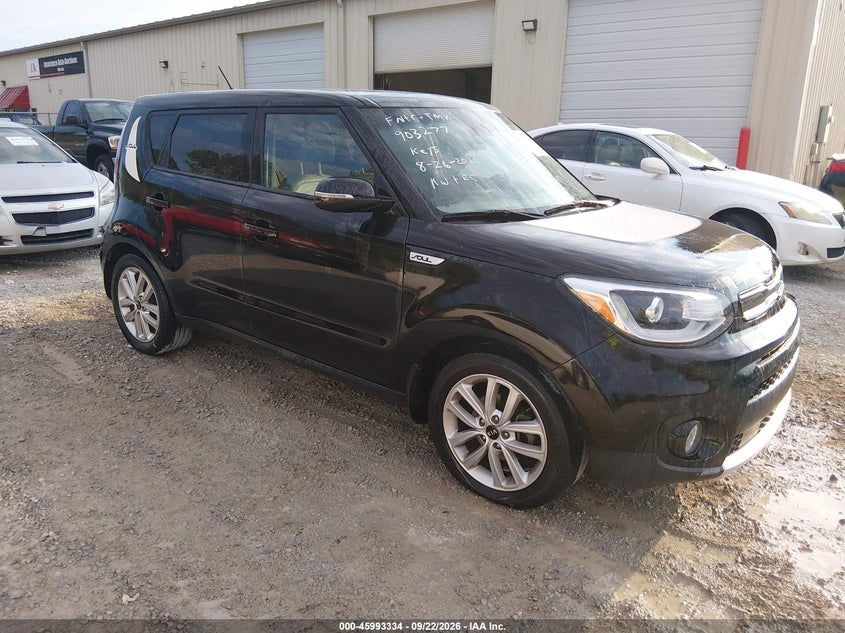 Photo of the 2018 KIA SOUL +