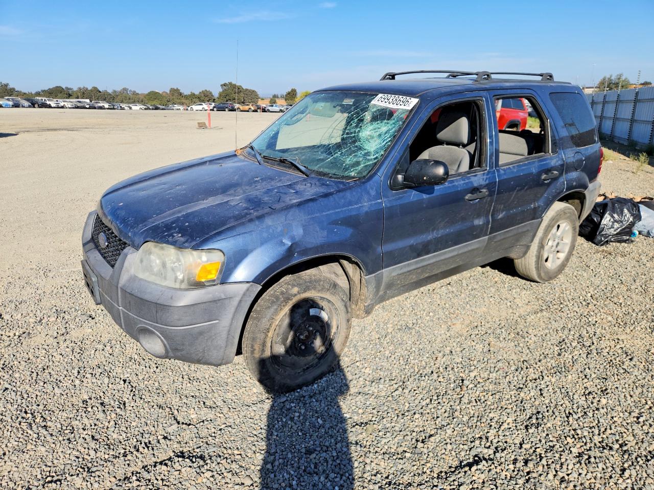 Photo of the 2005 FORD ESCAPE XLT