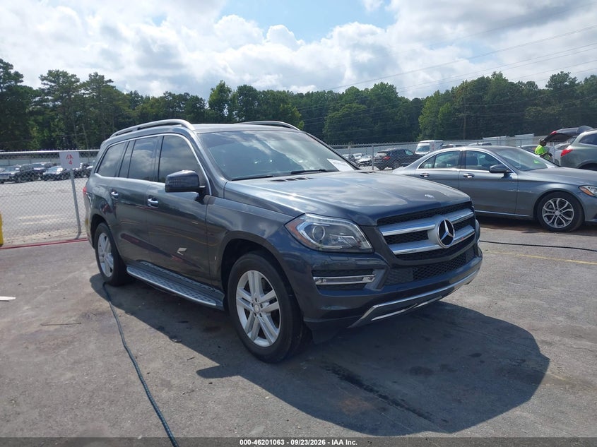 Photo of the 2013 MERCEDES-BENZ GL 450 4MATIC