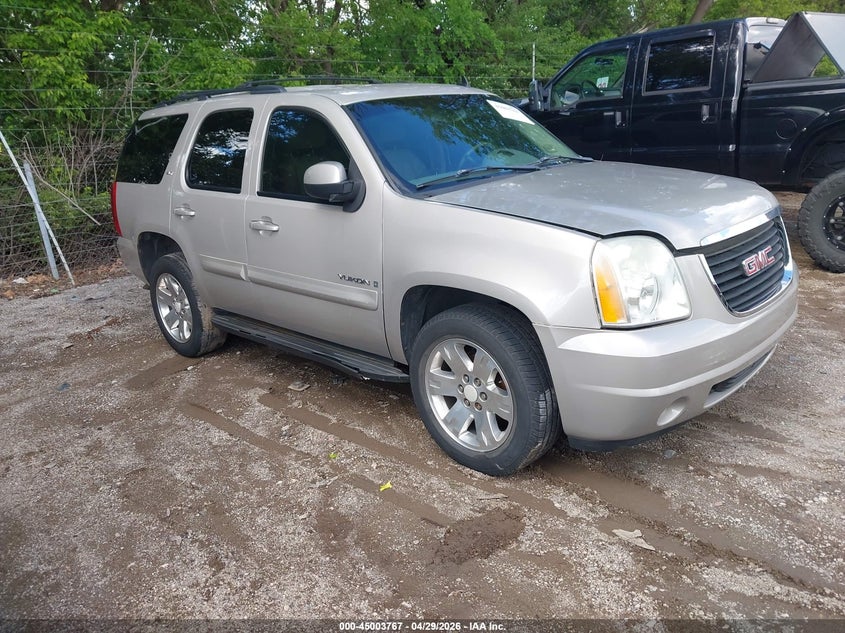 Photo of the 2008 GMC YUKON SLT