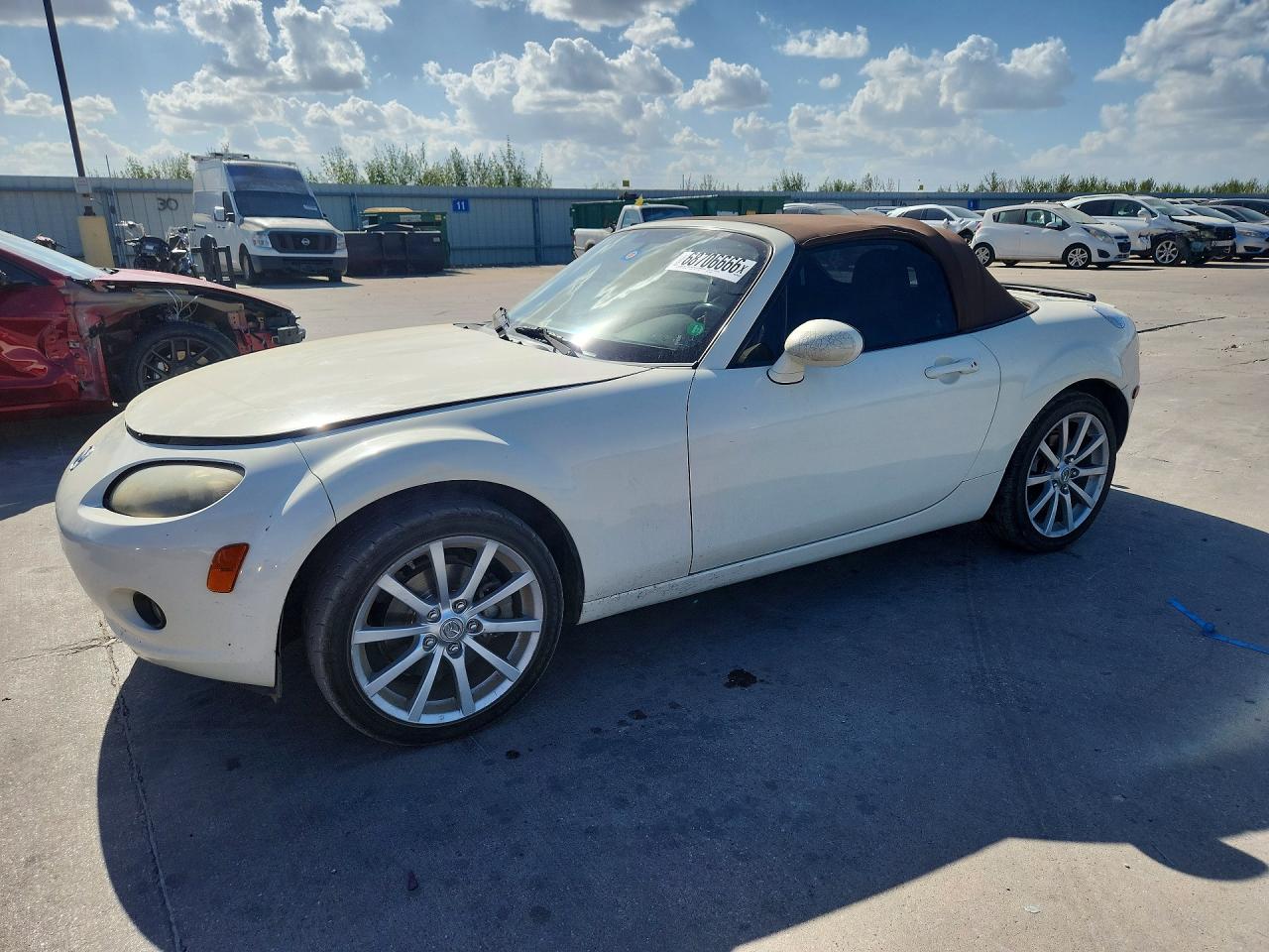Photo of the 2006 MAZDA MX-5 MIATA
