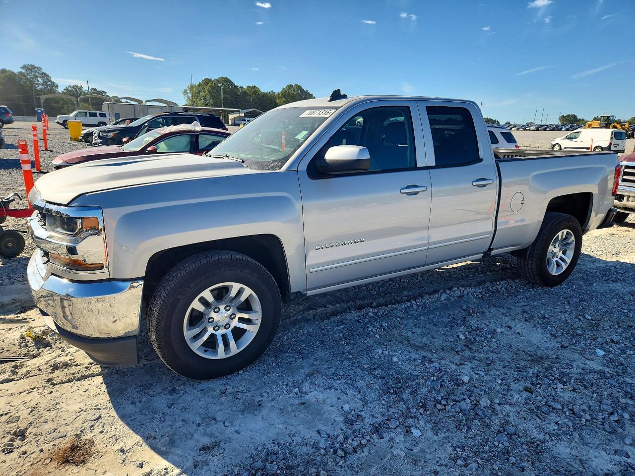 Photo of the 2016 CHEVROLET SILVERADO C1500 LT