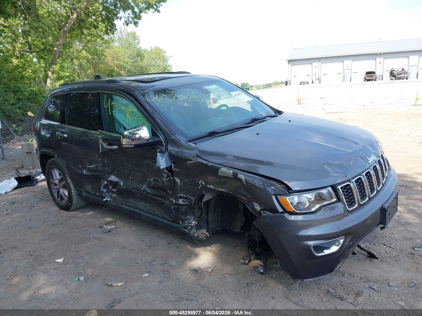 Photo of the 2021 JEEP GRAND CHEROKEE LIMITED 4X4