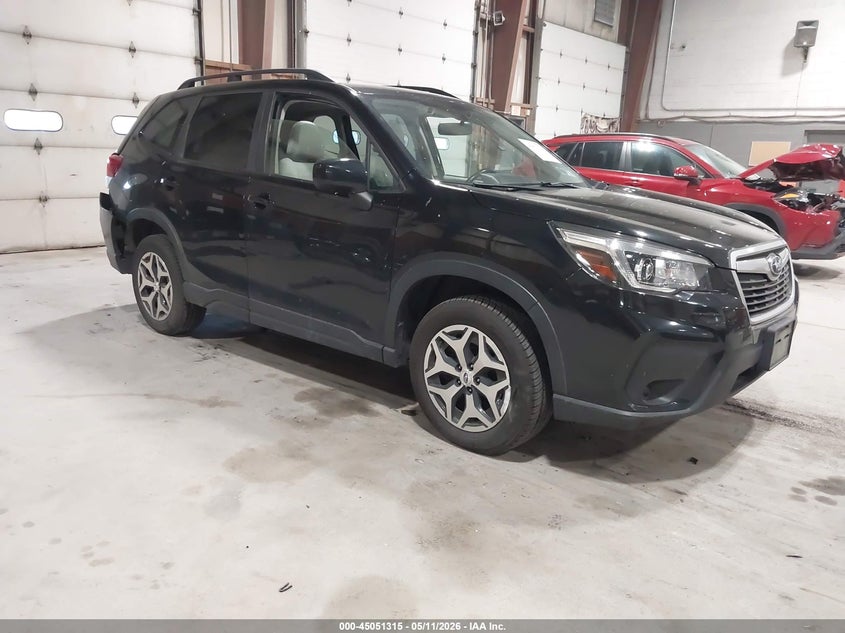 Photo of the 2019 SUBARU FORESTER PREMIUM
