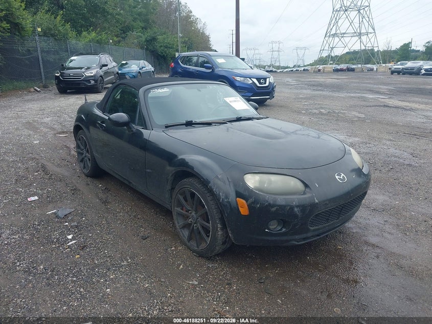 Photo of the 2006 MAZDA MX-5 SPORT