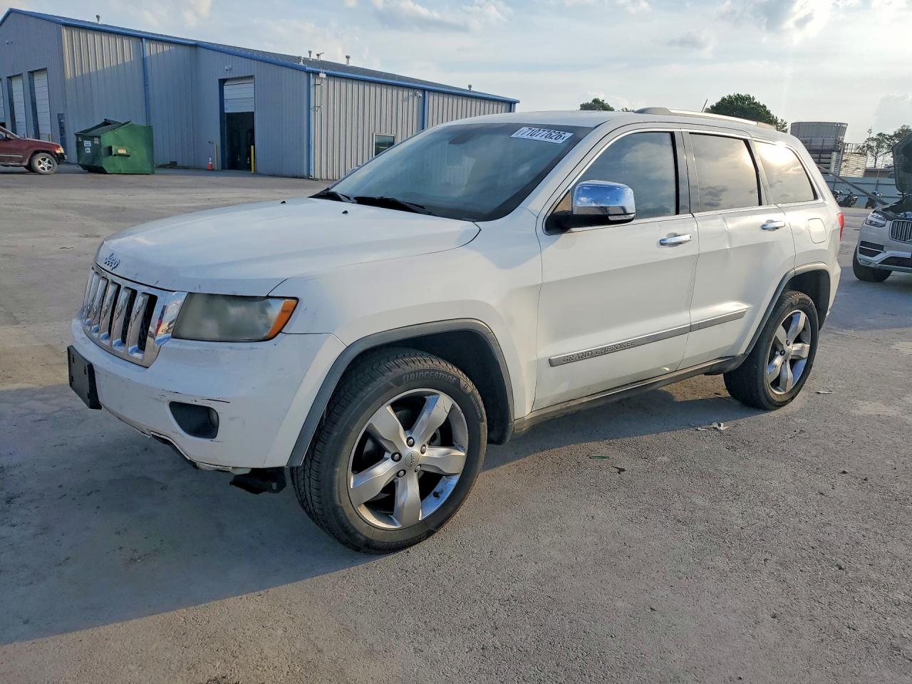 Photo of the 2012 JEEP GRAND CHEROKEE OVERLAND