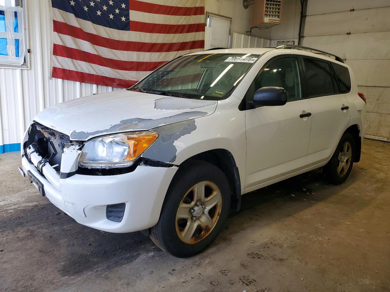 Photo of the 2009 TOYOTA RAV4 BASE