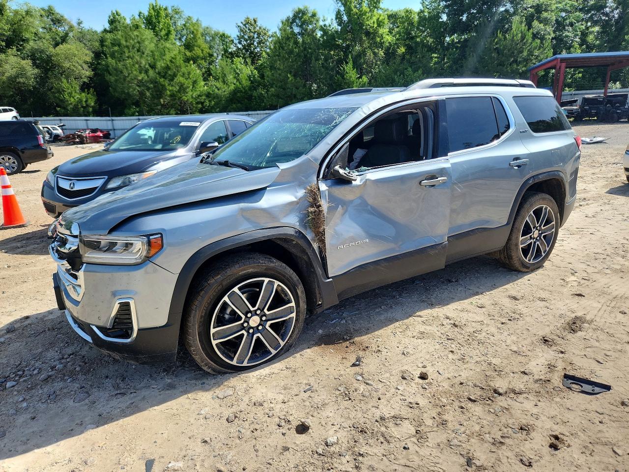 Photo of the 2023 GMC ACADIA SLT