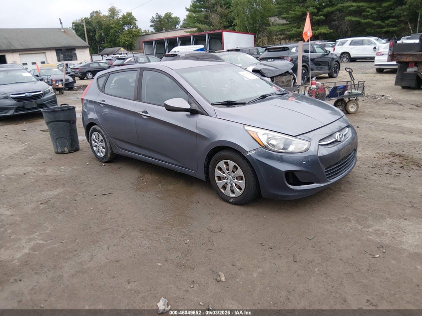Photo of the 2016 HYUNDAI ACCENT SE
