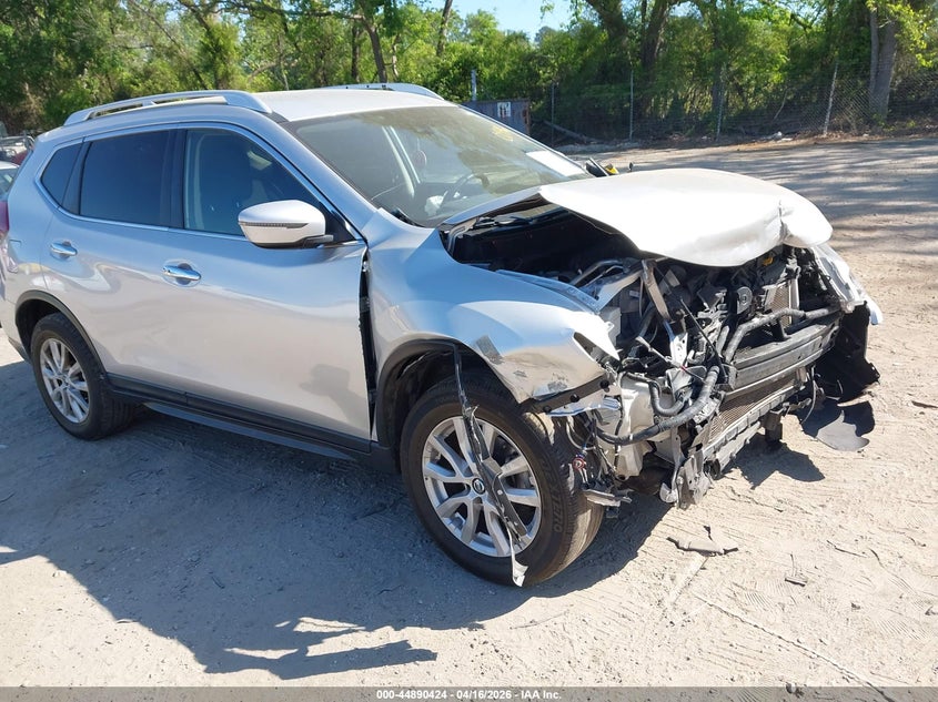 Photo of the 2019 NISSAN ROGUE SV