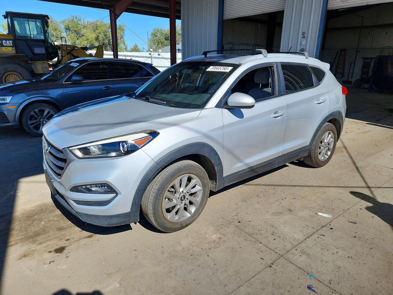 Photo of the 2016 HYUNDAI TUCSON SE
