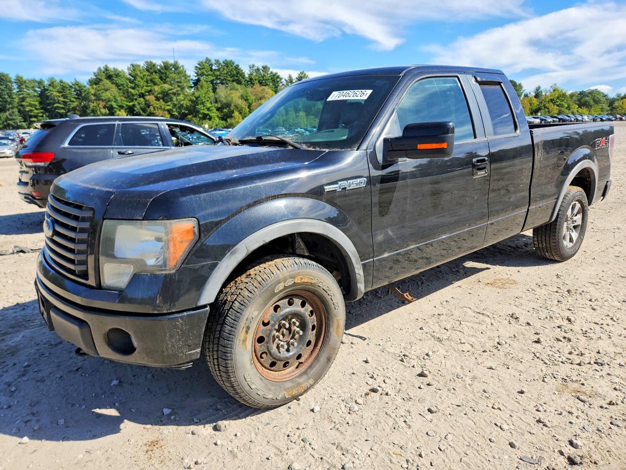 Photo of the 2011 FORD F150 SUPER CAB
