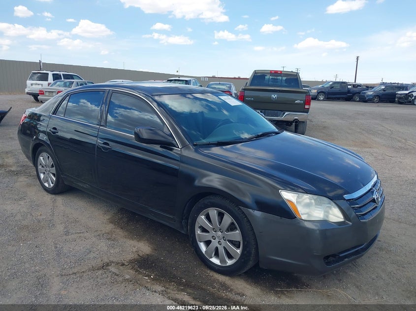 Photo of the 2005 TOYOTA AVALON XLS