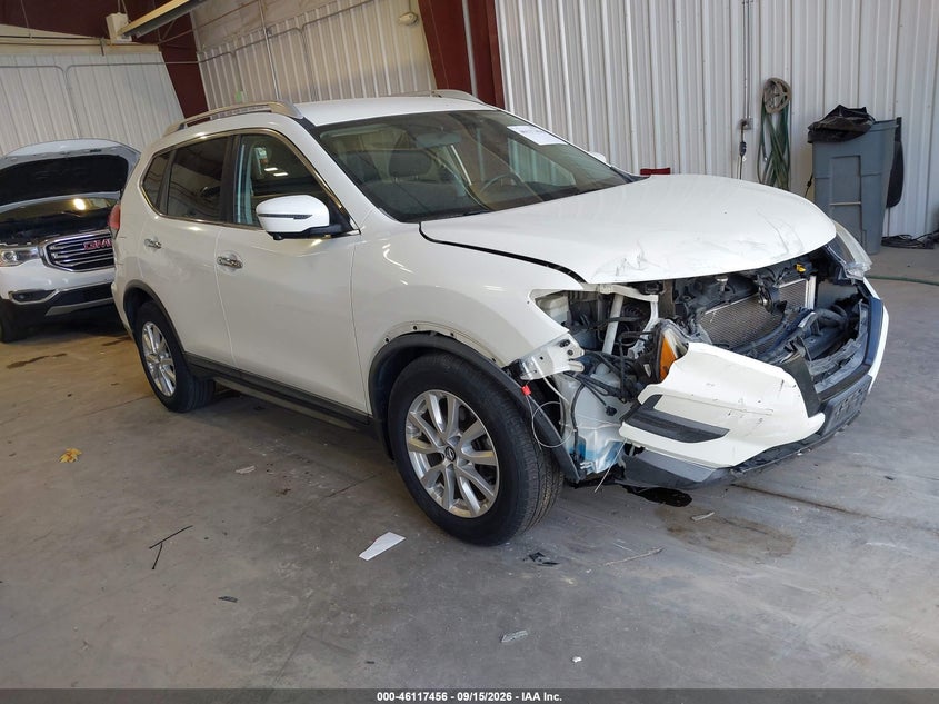 Photo of the 2017 NISSAN ROGUE SV