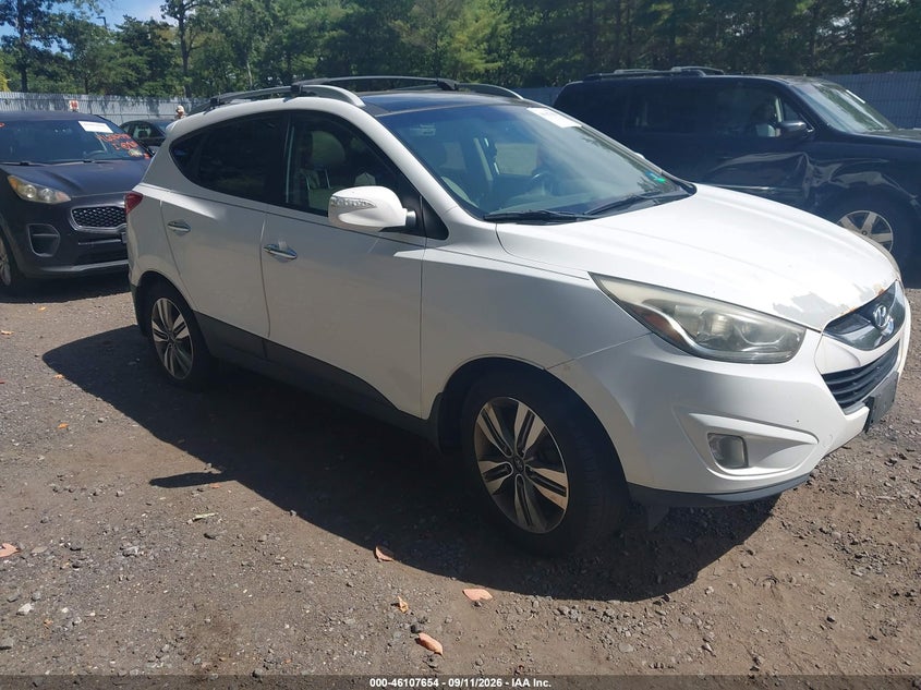 Photo of the 2015 HYUNDAI TUCSON LIMITED
