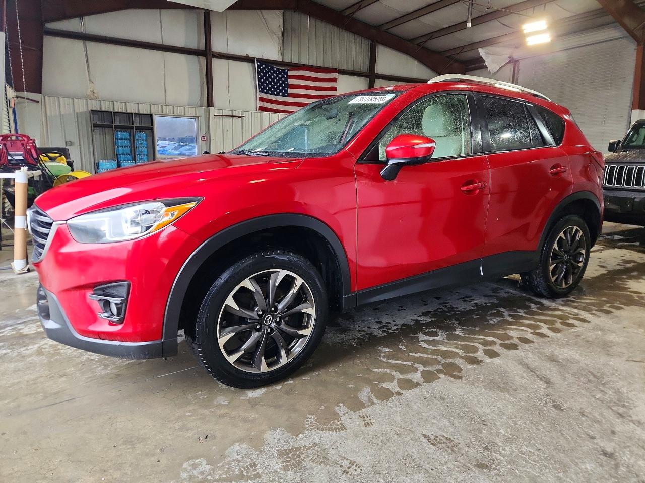 Photo of the 2016 MAZDA CX-5 GT
