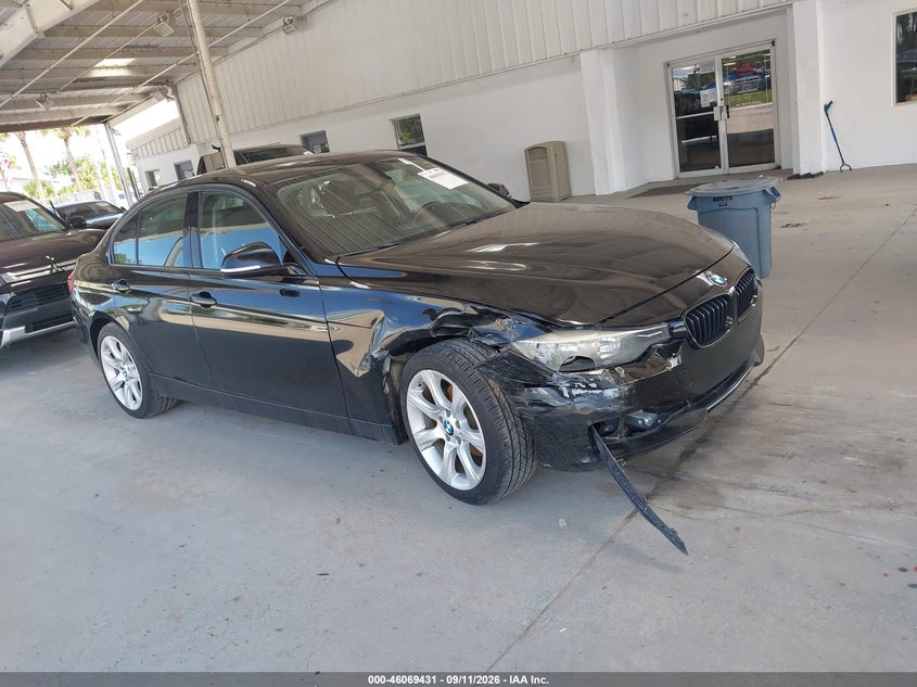 Photo of the 2015 BMW 320I