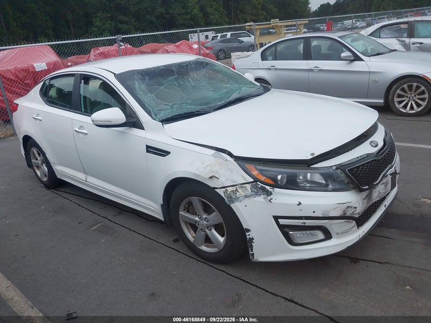 Photo of the 2015 KIA OPTIMA LX