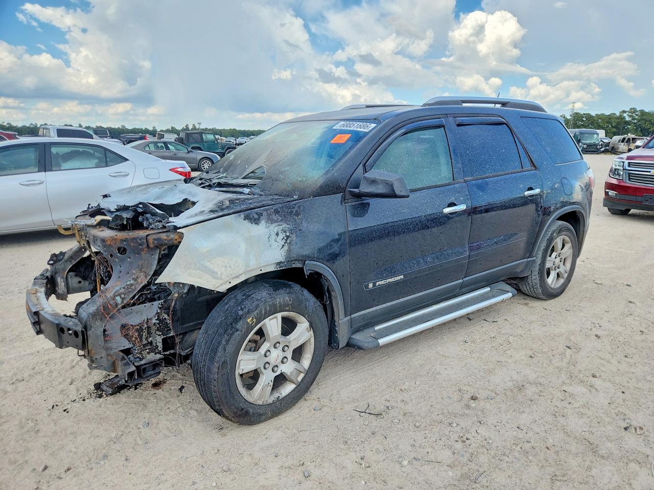 Photo of the 2008 GMC ACADIA SLE