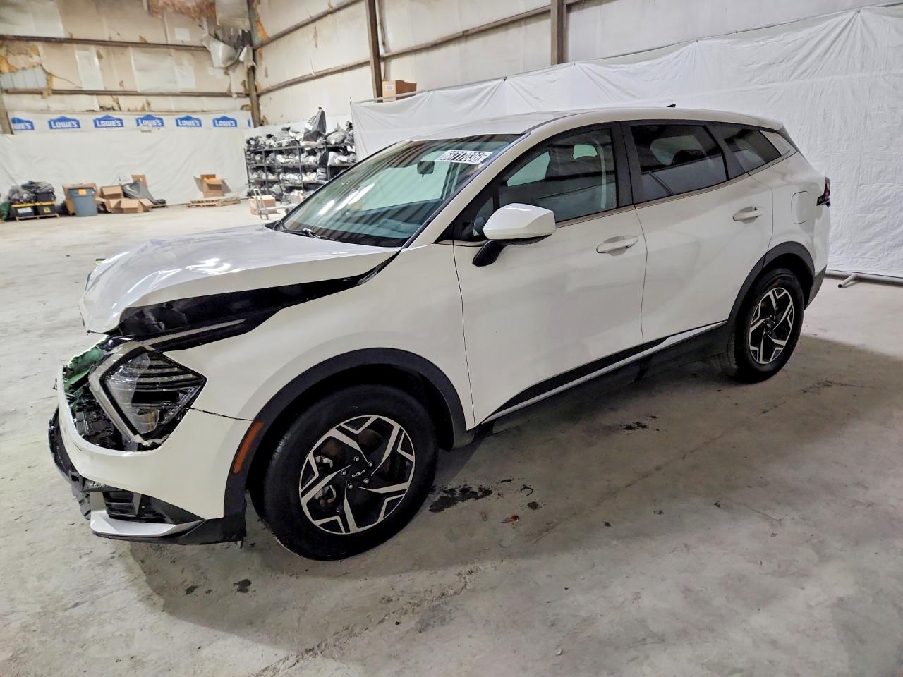 Photo of the 2025 KIA SPORTAGE LX