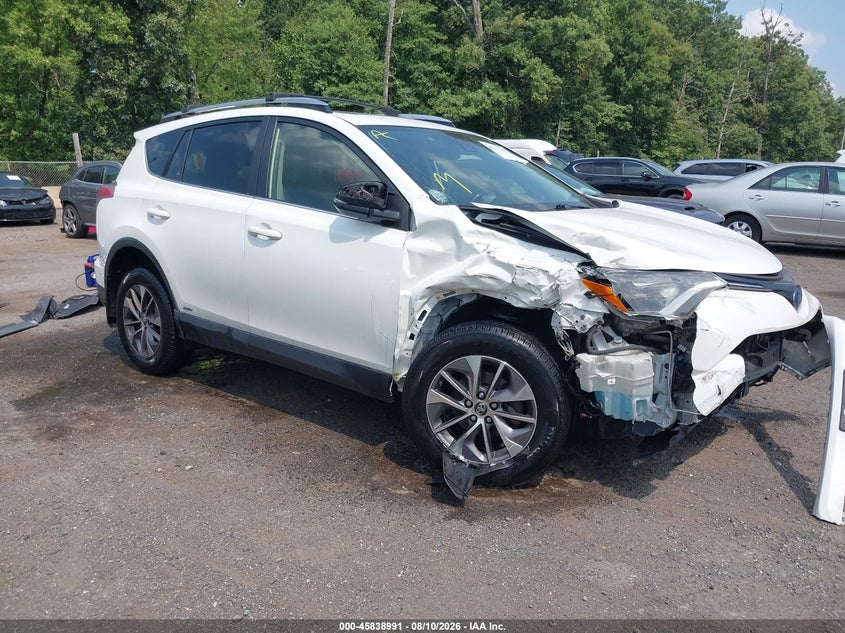 Photo of the 2017 TOYOTA RAV4 HYBRID XLE