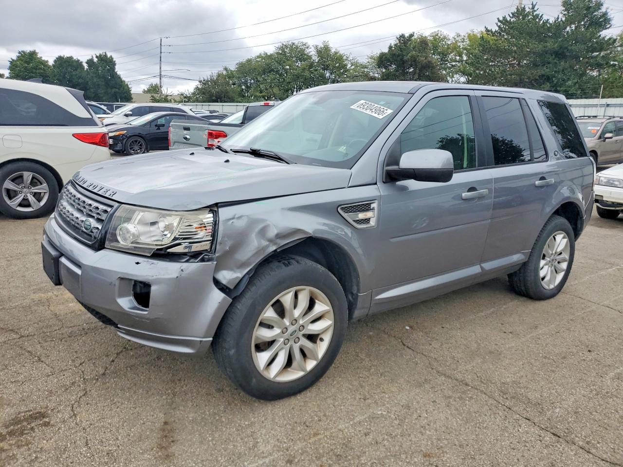 Photo of the 2013 LAND ROVER LR2 HSE