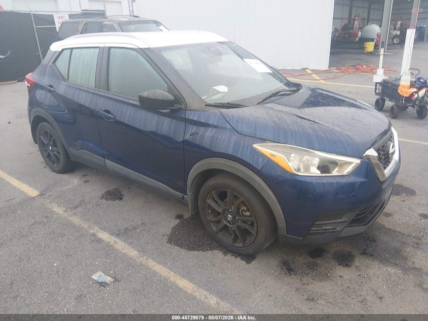 Photo of the 2020 NISSAN KICKS SV XTRONIC CVT