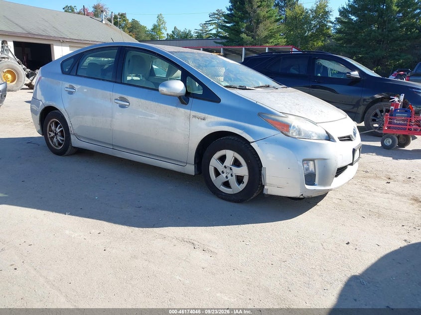 Photo of the 2010 TOYOTA PRIUS III