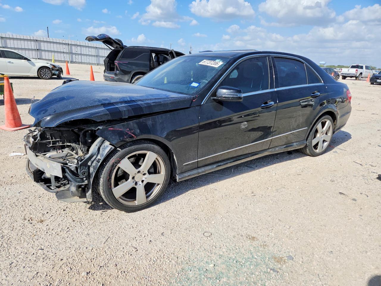 Photo of the 2010 MERCEDES-BENZ E 350