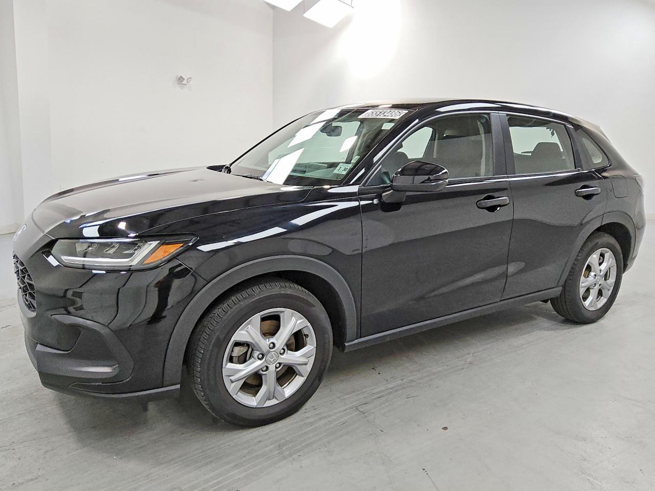 Photo of the 2025 HONDA HR-V LX
