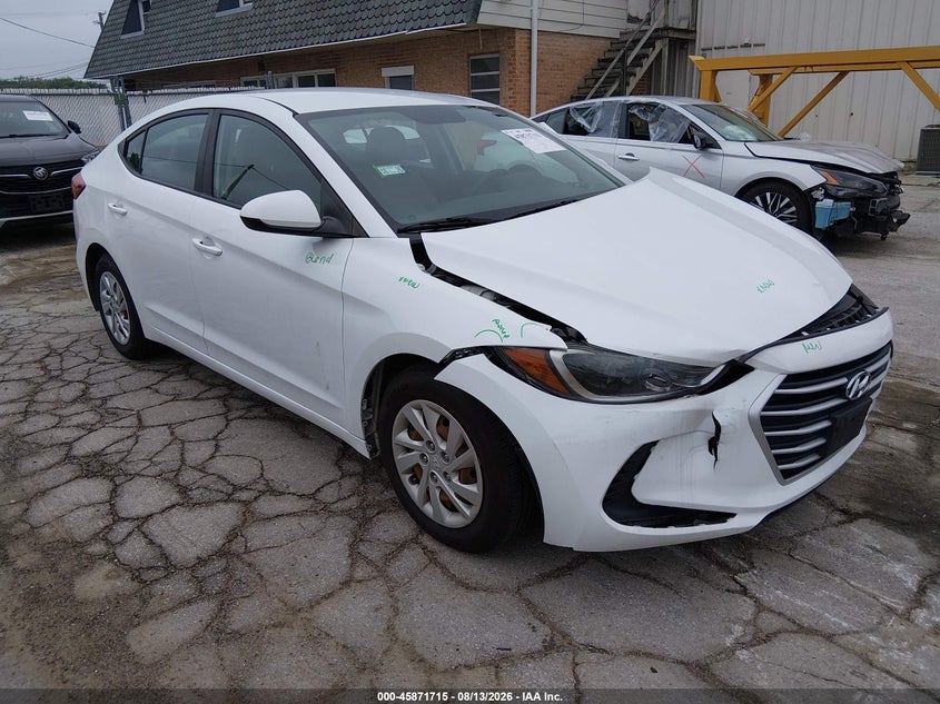Photo of the 2017 HYUNDAI ELANTRA SE