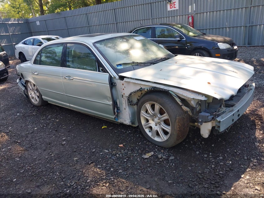 Photo of the 2005 JAGUAR XJ XJ8 L