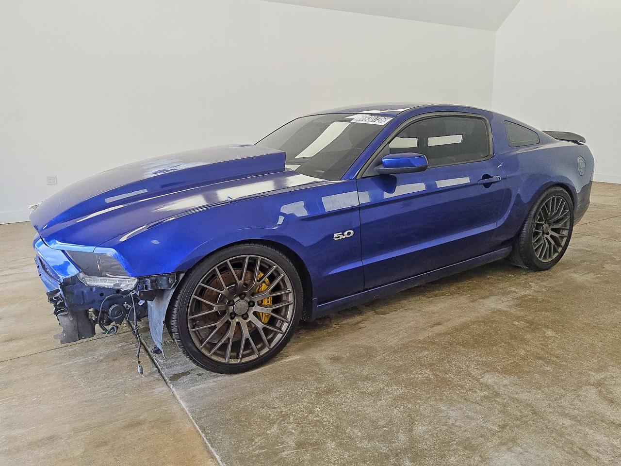 Photo of the 2013 FORD MUSTANG GT