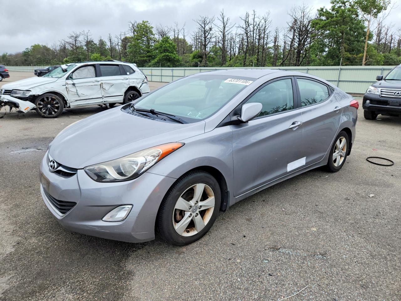 Photo of the 2013 HYUNDAI ELANTRA GLS