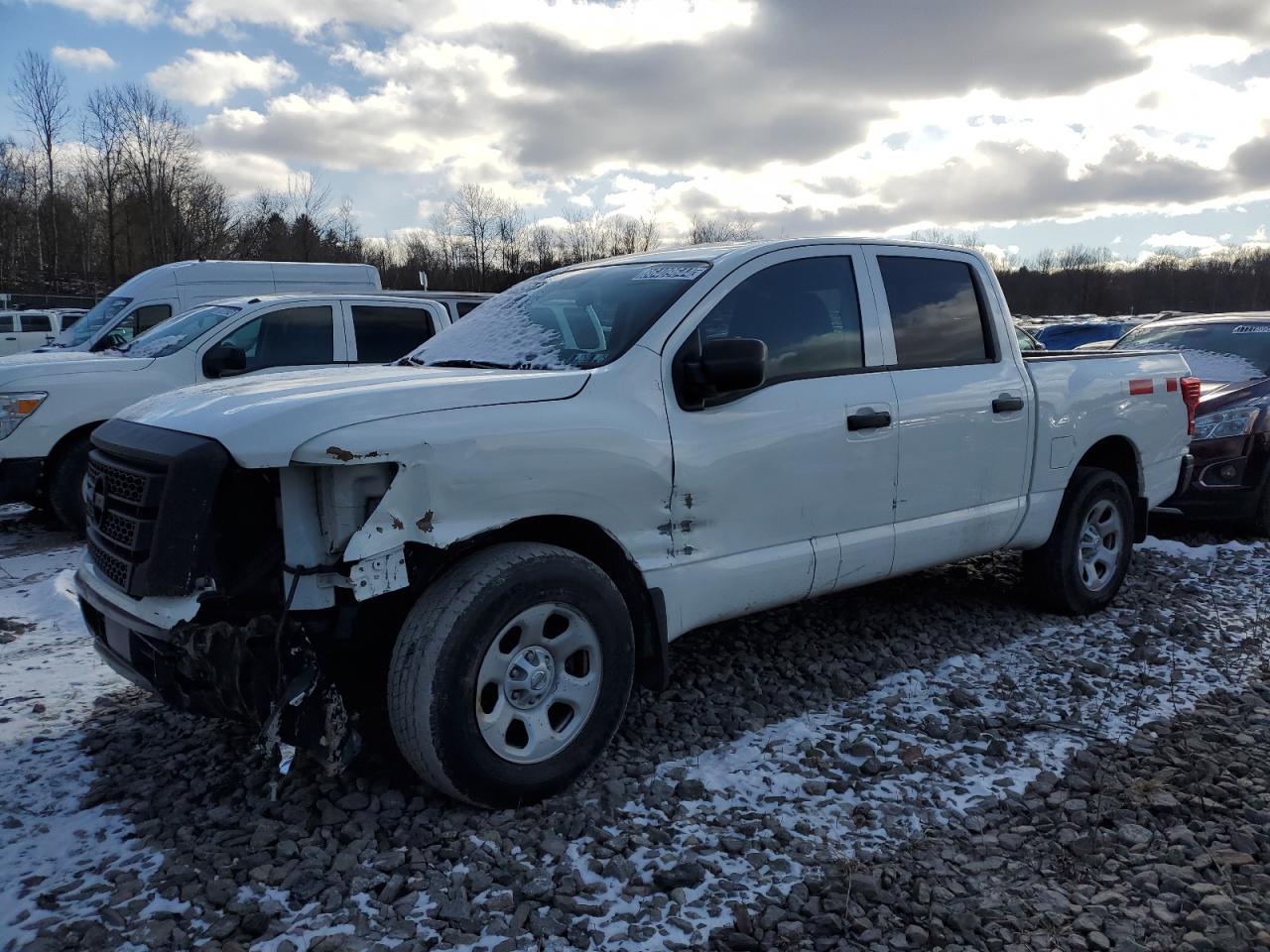 Photo of the 2022 NISSAN TITAN S