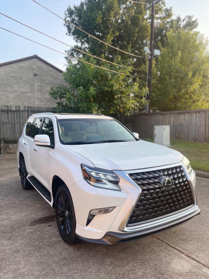 Photo of the 2022 LEXUS GX 460