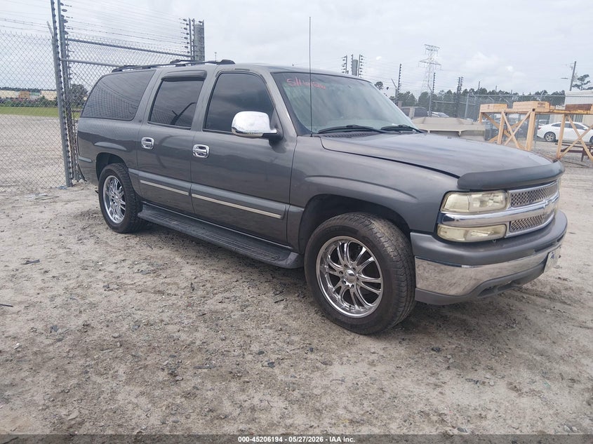 Photo of the 2000 CHEVROLET SUBURBAN 1500 LT