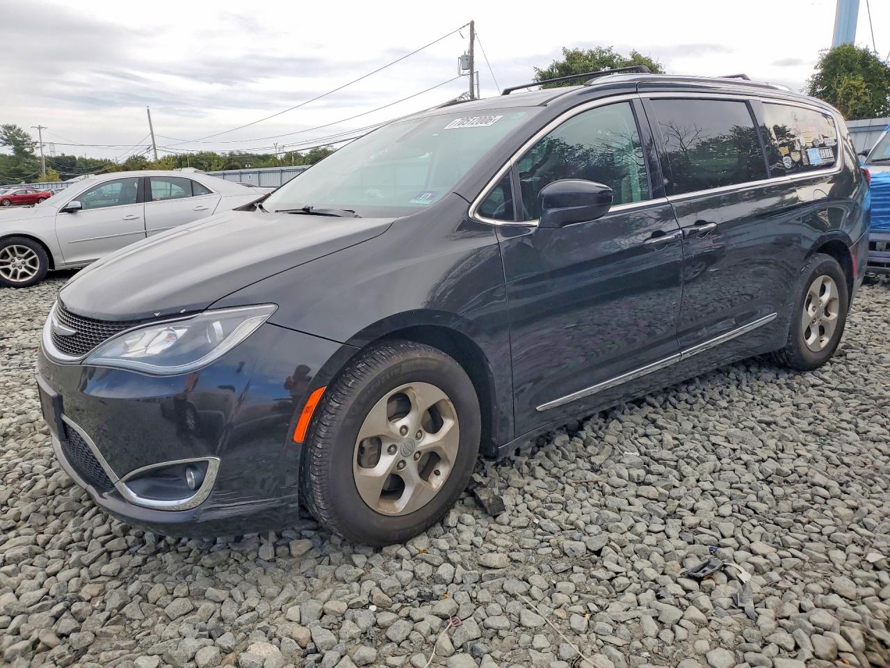Photo of the 2017 CHRYSLER PACIFICA TOURING L PLUS